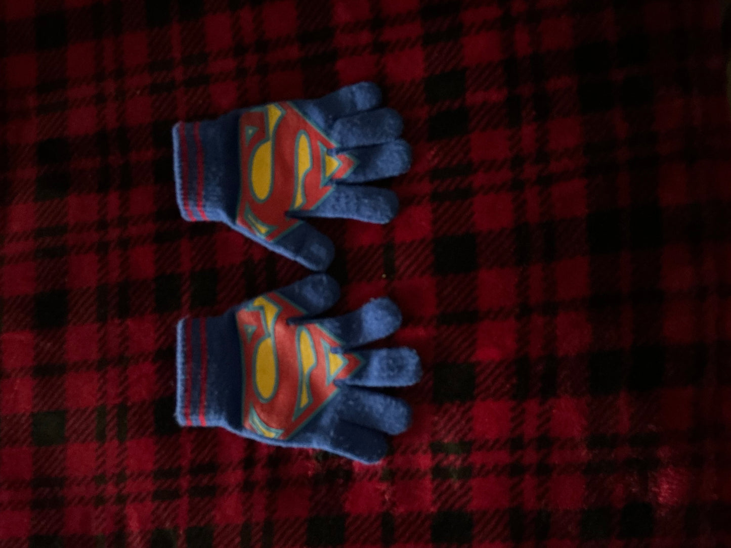 Children’s Superman gloves